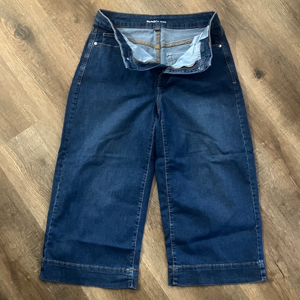 Dark Blue Wide-Leg Denim Jeans